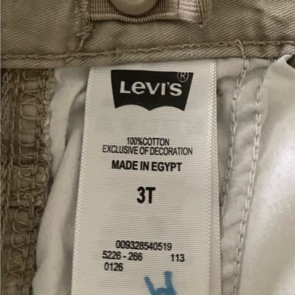 Boys Levi Strauss Co 3T Khaki Cargo Shorts - Picture 3 of 5